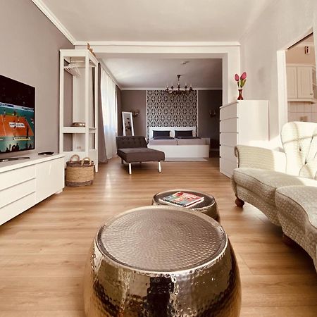 Casa Rehse: Stylish Apartment with Self-Check-In & Smart TV Erfurt Exterior photo